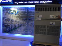 Máy lạnh tủ đứng công nghiệp Daikin dành cho nhà xưởng