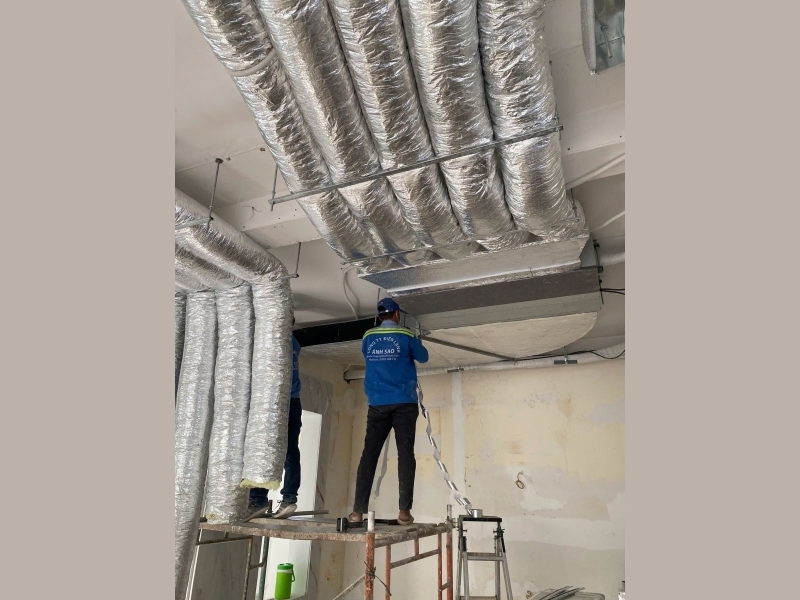 Lắp đặt máy lạnh giấu trần Daikin FBFC50(2HP) uy tín giá rẻ